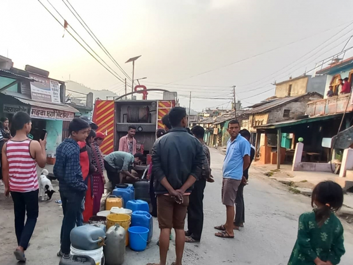 बैतडीको खोड्पेमा खानेपानीको हाहाकार, स्थानीयबासी समस्यामा 